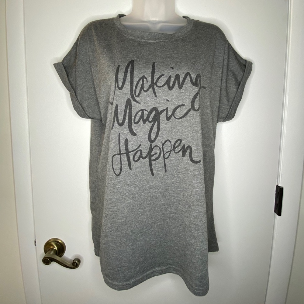 Making Magic Happen Casual Short Sleeve Top